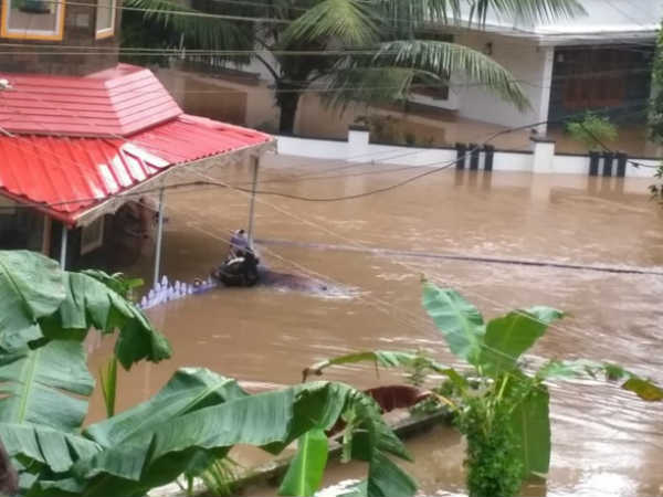 ഉദ്യോഗസ്ഥര്ക്ക് നിര്ബന്ധം