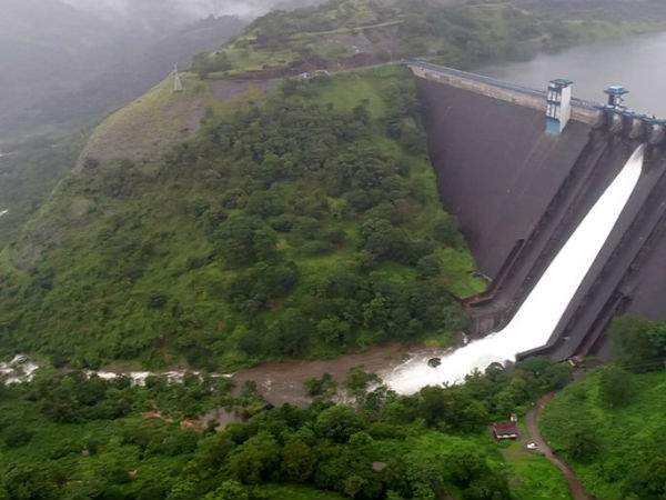അഞ്ച് ഷട്ടറും തുറന്നു