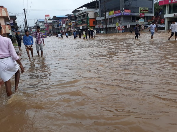 കേരത്തിന് വേണ്ടി സംഭാവന ചെയ്യൂ...