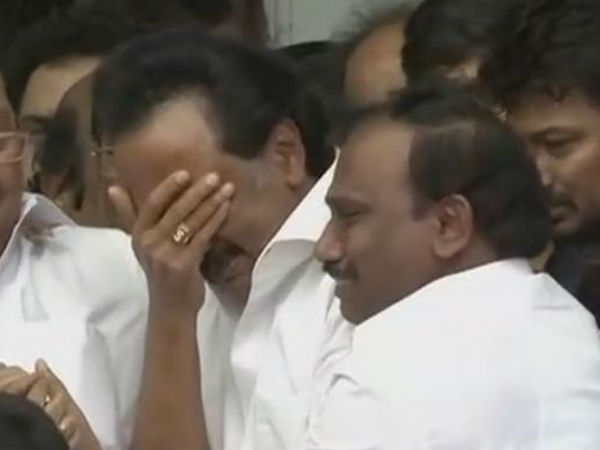 എല്ലാവര്ക്കും മറീന ബീച്ചില്...