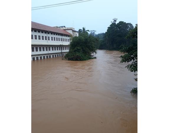 സൈന്യം ജില്ലയില്