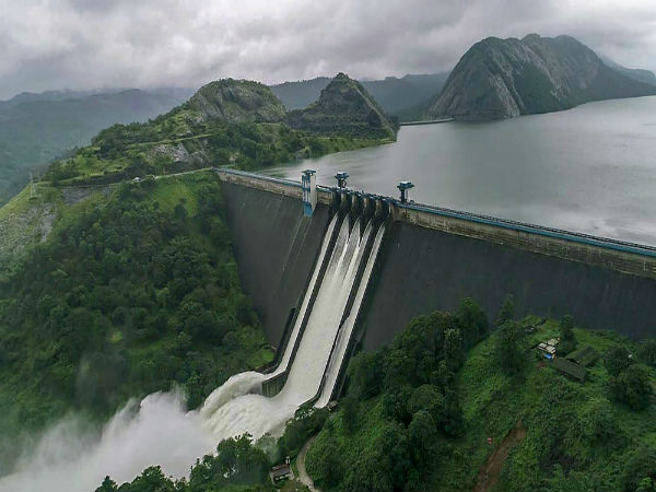 തുറന്ന് വിട്ടില്ലേലും പ്രളയം