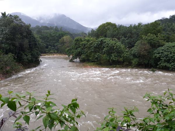 എംപവേഡ് കാബിനറ്റ് കമ്മിറ്റി വേണം