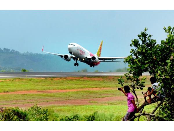 ഹജ്ജ് എംബാര്ക്കേഷന് തിരികെ ലഭിക്കാന് കൂടി എസ്.വൈ.എസ് സമര രംഗത്തേക്ക് !!