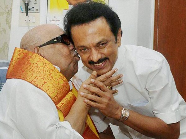 എംജിആറിനെ കൊണ്ടുവന്ന ആള്