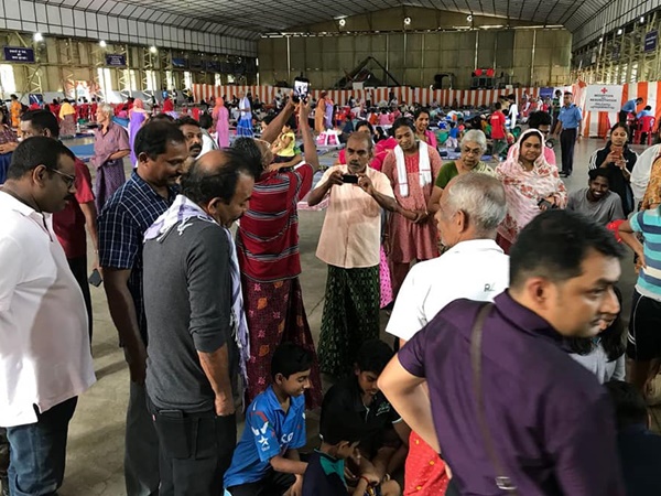 ഒന്നും രണ്ടും അല്ല