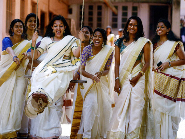 ഊഞ്ഞാലാട്ടം