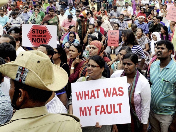 ഇരയെ പഴിപറയല്