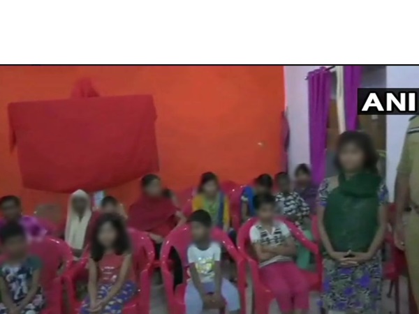 26 പേർ