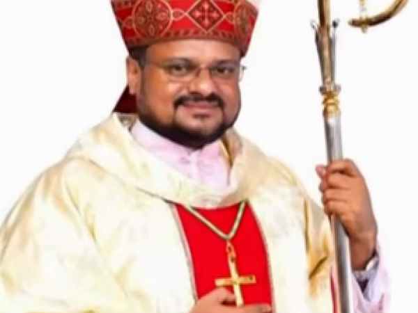 പ്രലോഭനങ്ങളും സമ്മർദ്ദങ്ങളും