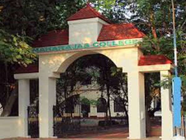 മഹാരാജാസിലേക്ക്