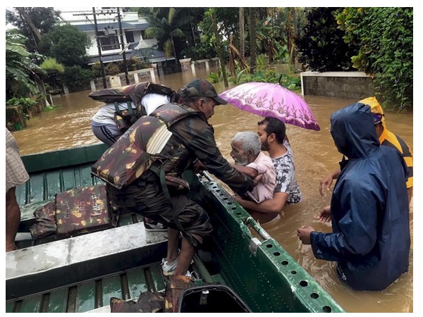 ക്യാമ്പിലേക്ക്