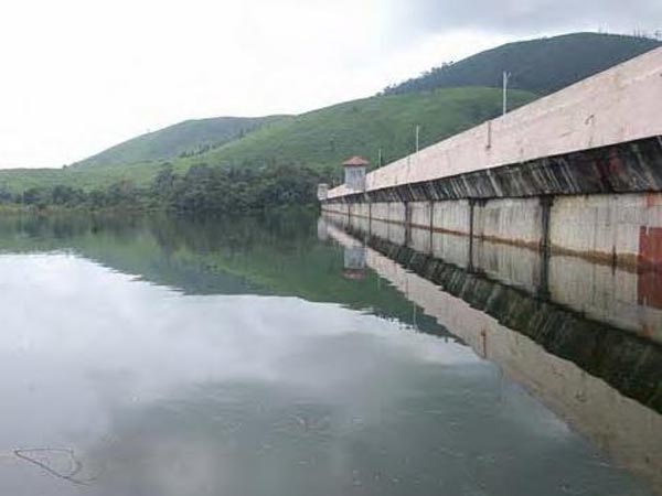 പ്രളയം മഴ മൂലം
