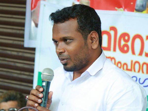 രാഷ്ട്രീയ ലാഭത്തിനുവേണ്ടി