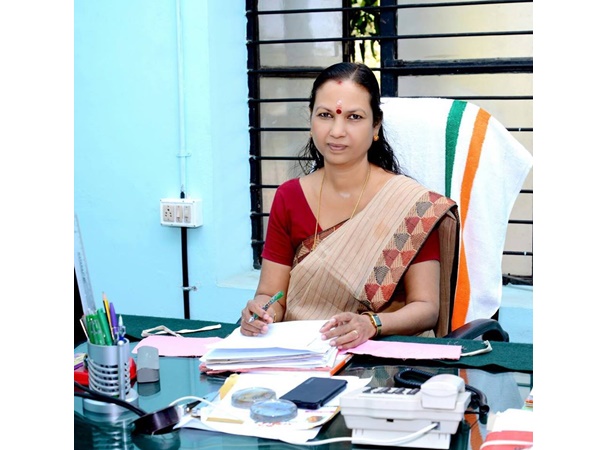 വിക്ടോറിയ കോളേജില്