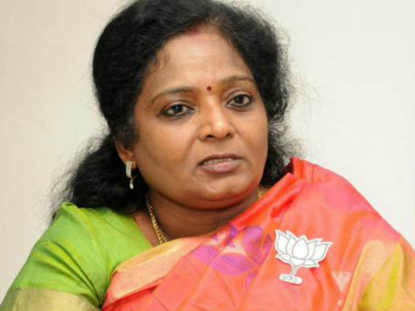 പിന്നിലാര്