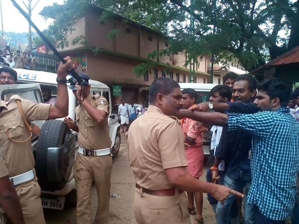 അക്രമത്തിലും തിരക്കിലും പെട്ട് മരണം