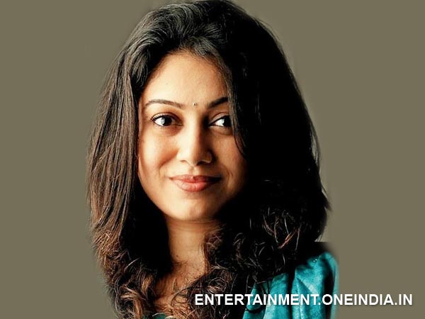 ബോളിവുഡിന്റെ പിന്തുണ