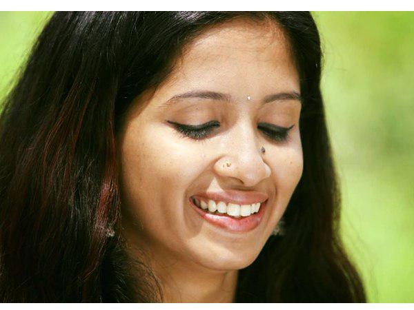 ക്ഷേത്രത്തിലേക്ക്