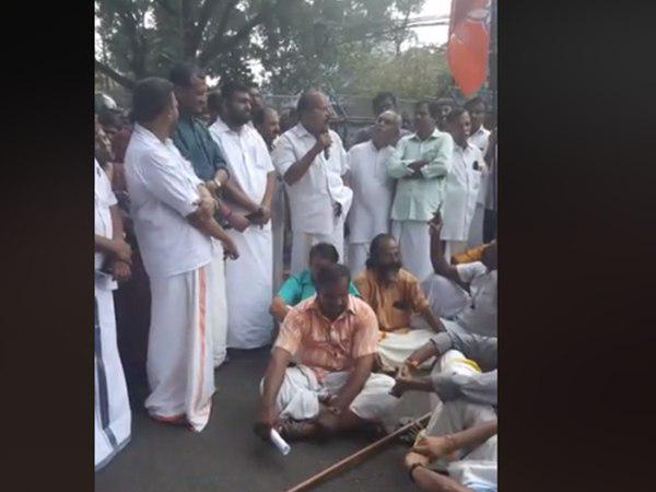 മലീമസമാക്കാന്