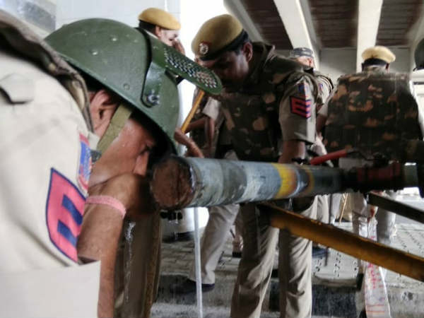 ചര്ച്ചകള് വേഗത്തിലായി