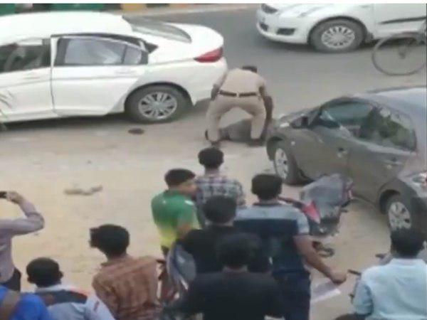 മൂന്നിലധികം വകുപ്പുകള്