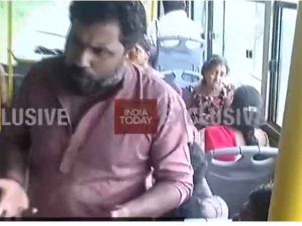 ബസ്സില് വെച്ച്