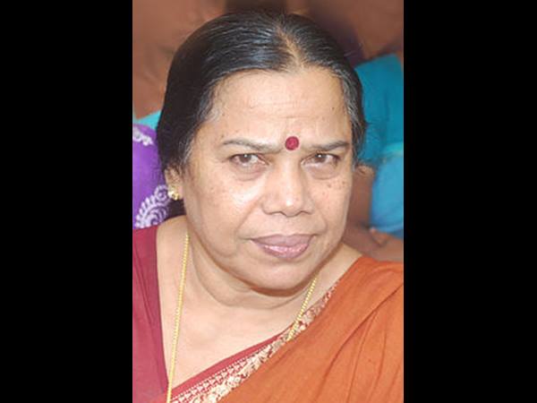 ഒരൊറ്റ വരി മാത്രം അടര്ത്തിയെടുത്ത്
