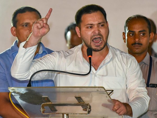സുശീല് മോദിക്കിതിരെ