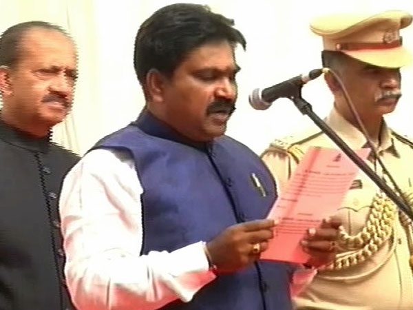 പാര്ട്ടിയില് ചേര്ന്നില്ലെങ്കില്