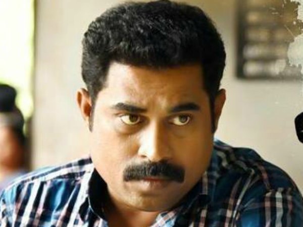 കോടതി തീരുമാനിക്കും