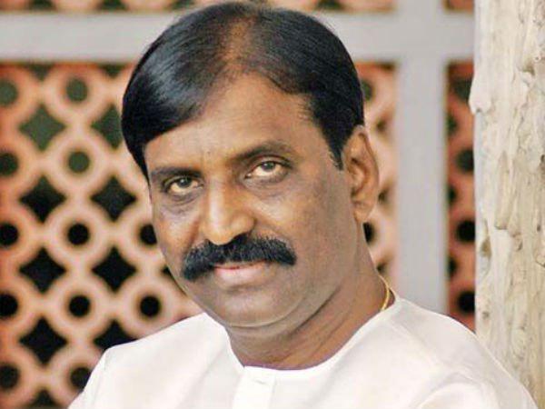 വീട്ടില് വെച്ച്