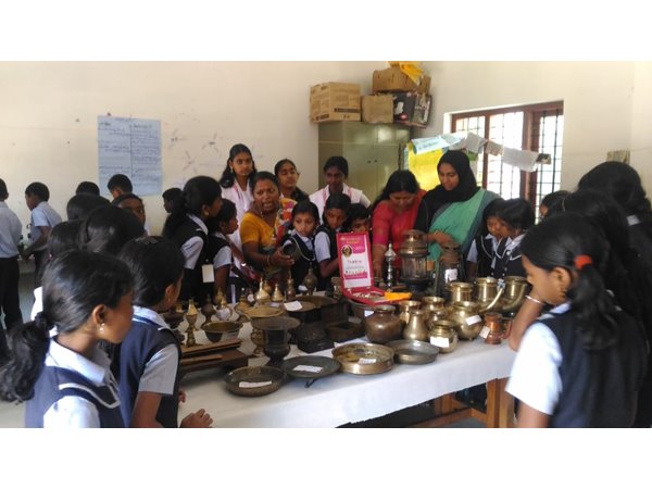 പുന്നെല്ലിന്റെ അരികൊണ്ടുള്ള കഞ്ഞിയും തിരുവാതിരപുഴുക്കും