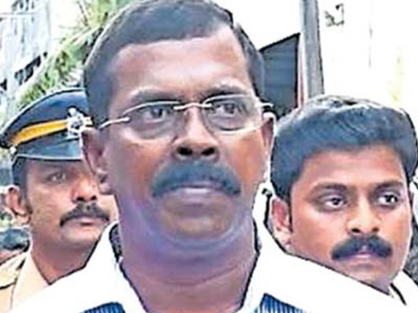 സ്ഥാപനത്തിലെ ജീവനക്കാര്