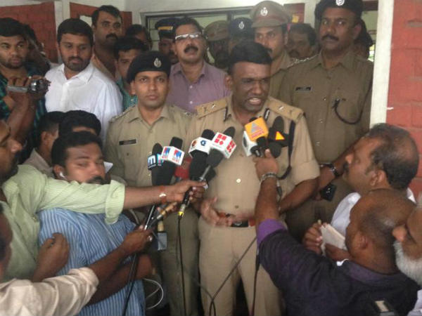 കുളിപ്പിച്ച് കിടത്തണം