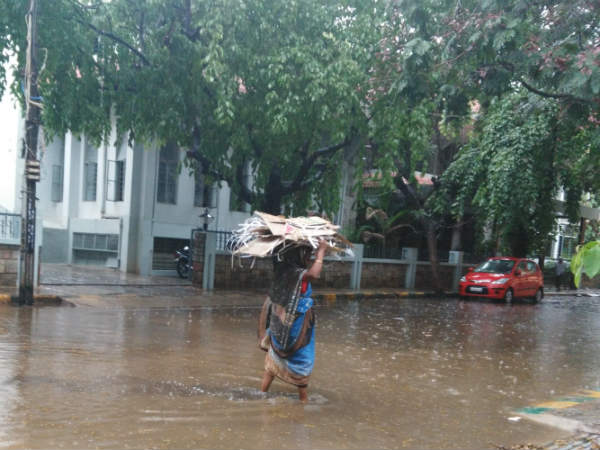 തുലാവര്ഷകാലത്ത്