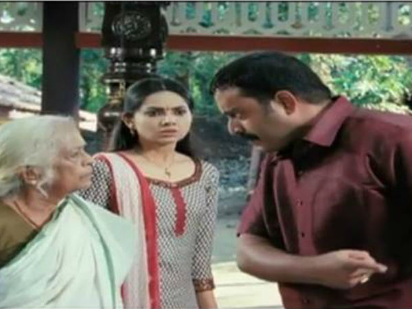 അമ്മയും മുത്തശ്ശിയും