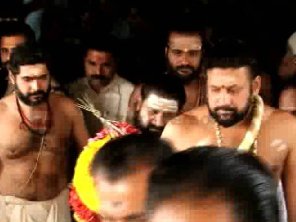 ശബരിമലയില് മുഖാമുഖം
