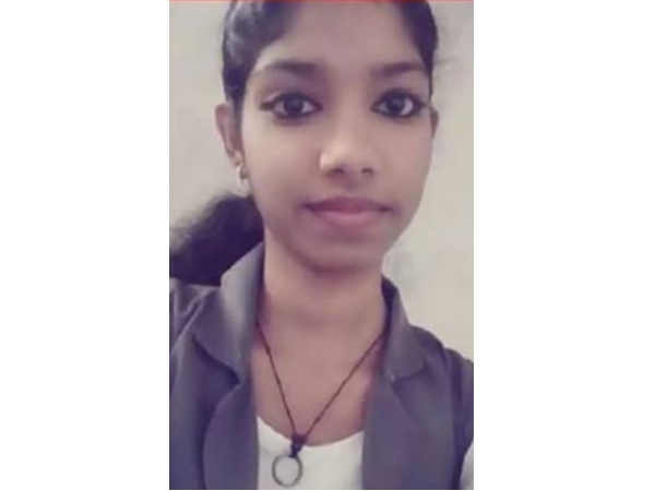 വീട്ടുകാര് എതിര്ത്തു