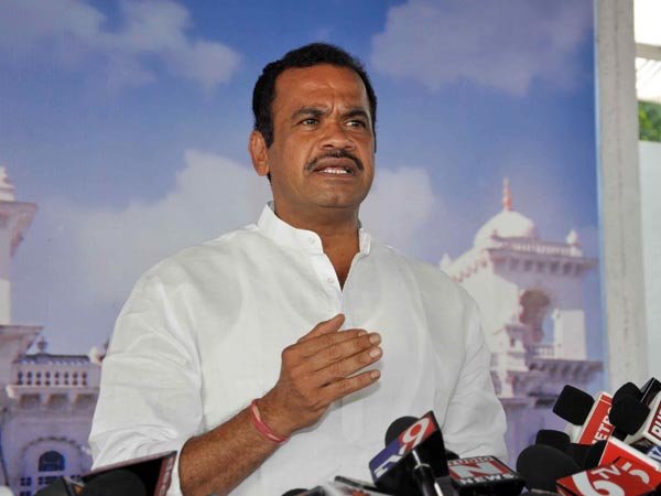 സഖ്യത്തിനെതിരെ കൂടുതൽ നേതാക്കൾ
