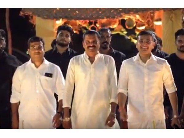 പരാതിയുമായി നേതാക്കൾ