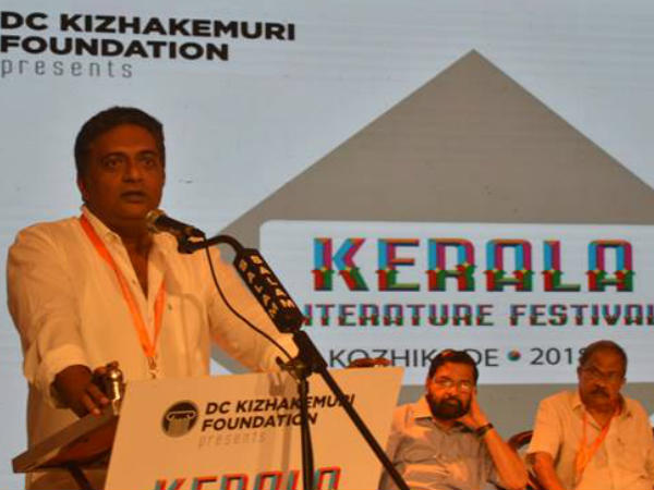 നേതാക്കളുടെ തലയിലും ചാണകം