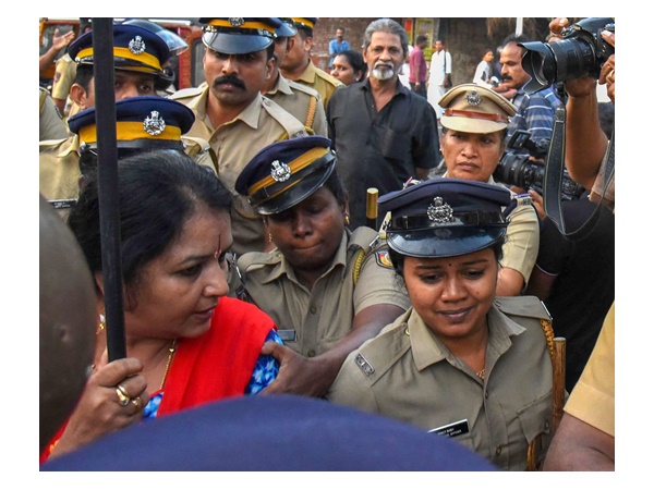നേതാക്കൾ ഉൾവലിഞ്ഞു