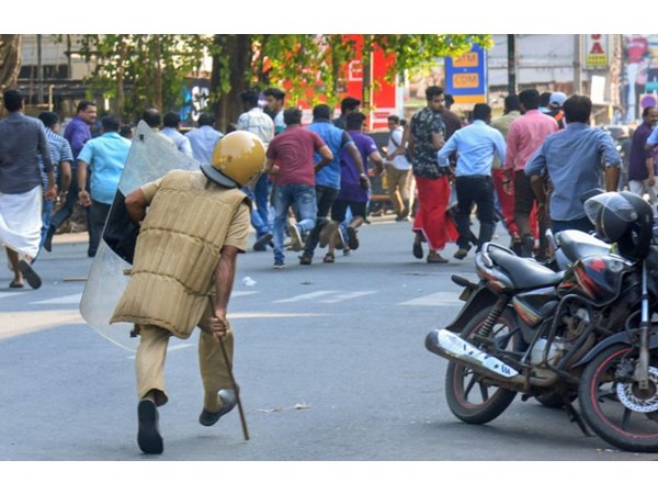 കേരളത്തിലേക്കുള്ള യാത്ര