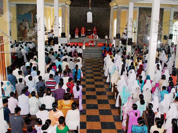 പ്രതിഷേധം കോടതി ഉത്തരവുമായി