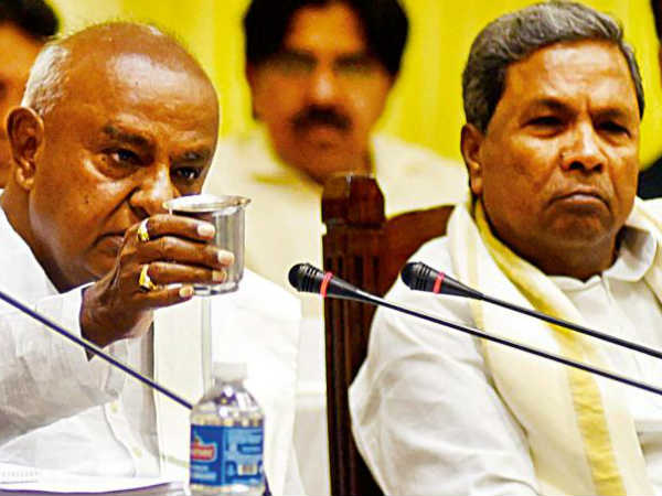 ബിജെപി എംഎല്എമാര് കോണ്ഗ്രസിലേക്ക്