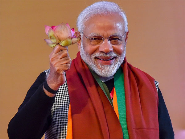 ഗുജറാത്തില് മോദി തരംഗം