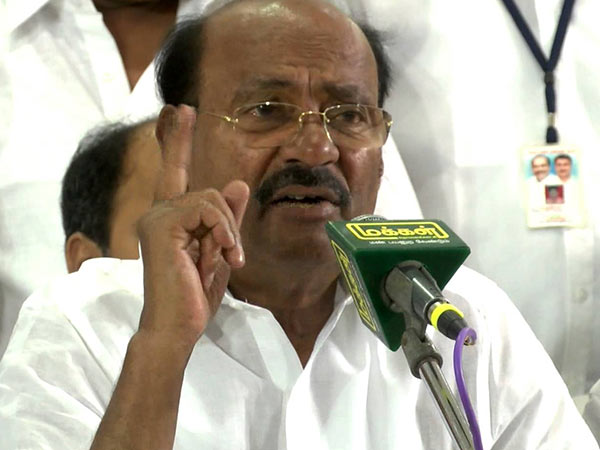 ആറ് സീറ്റുകളില്