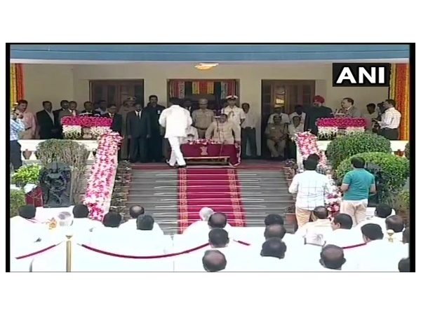 ഉത്തരവാദിത്തം കെടിആറിന്