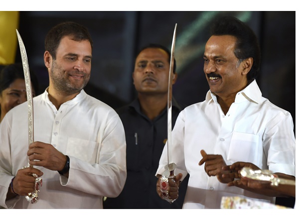 കൂടുതൽ സീറ്റുകൾ